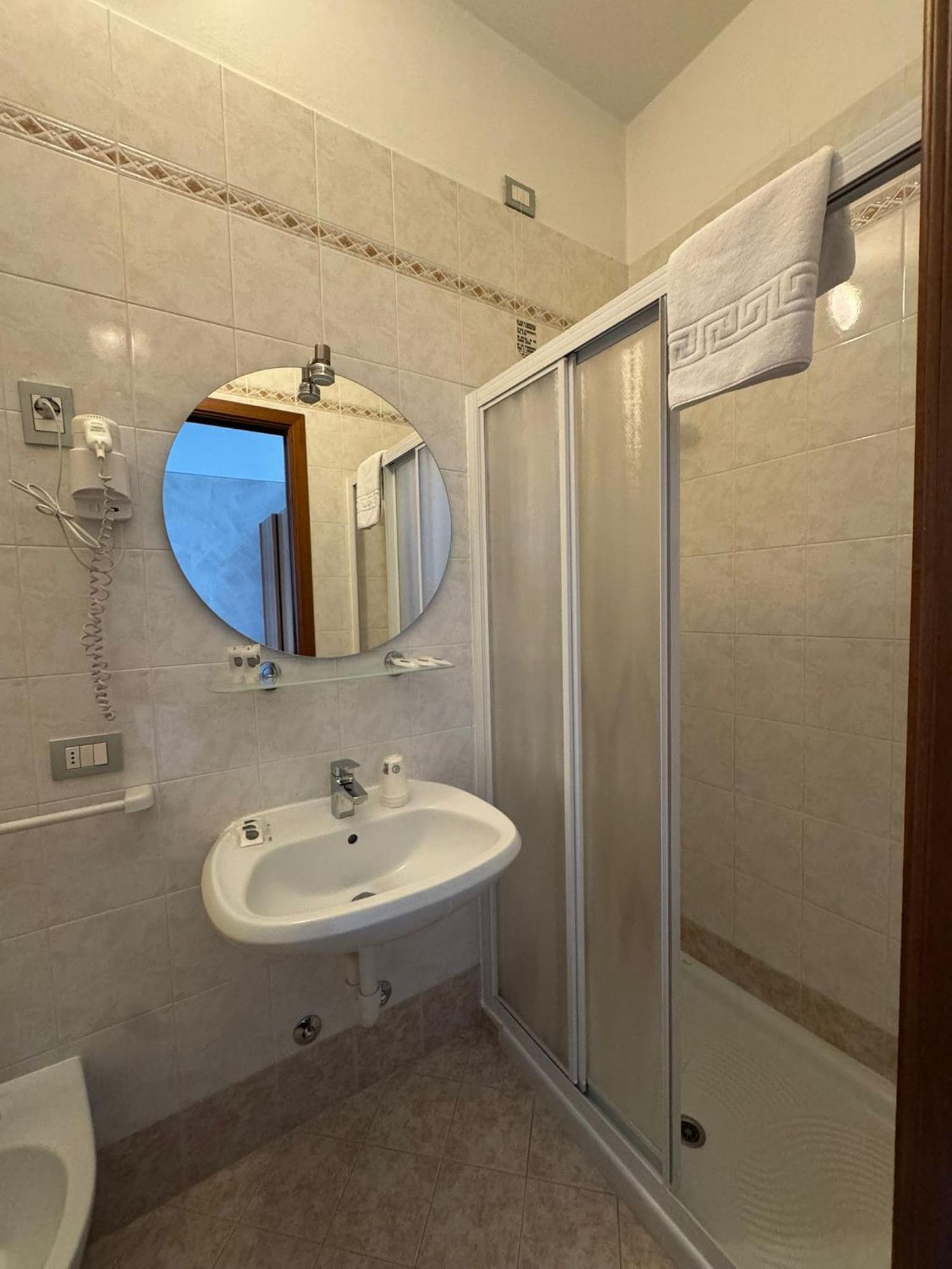 Bel Sito Peschiera Hotel 2*