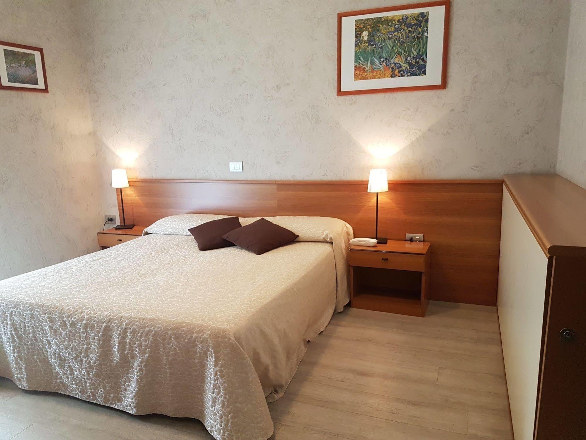 Bel Sito Peschiera Hotel